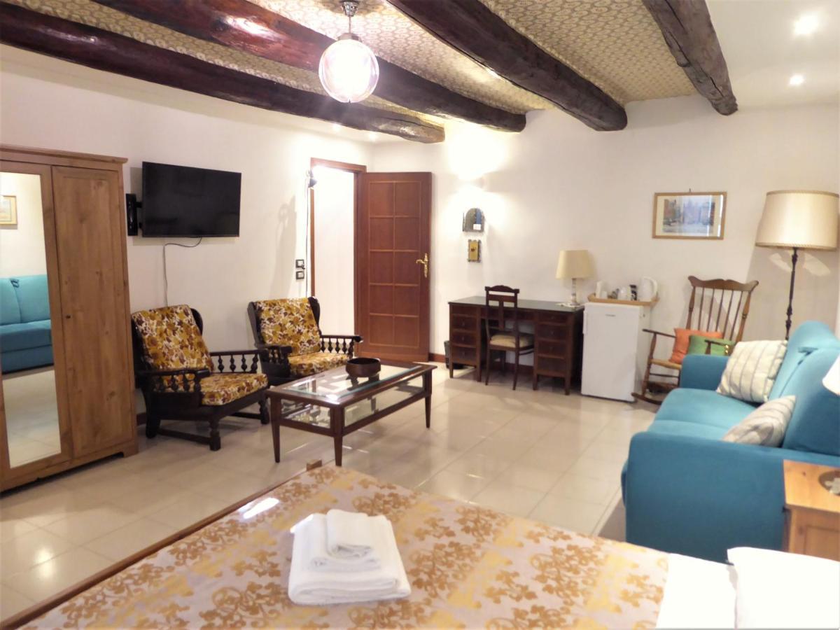 Casa Cesira Otel Napoli Dış mekan fotoğraf